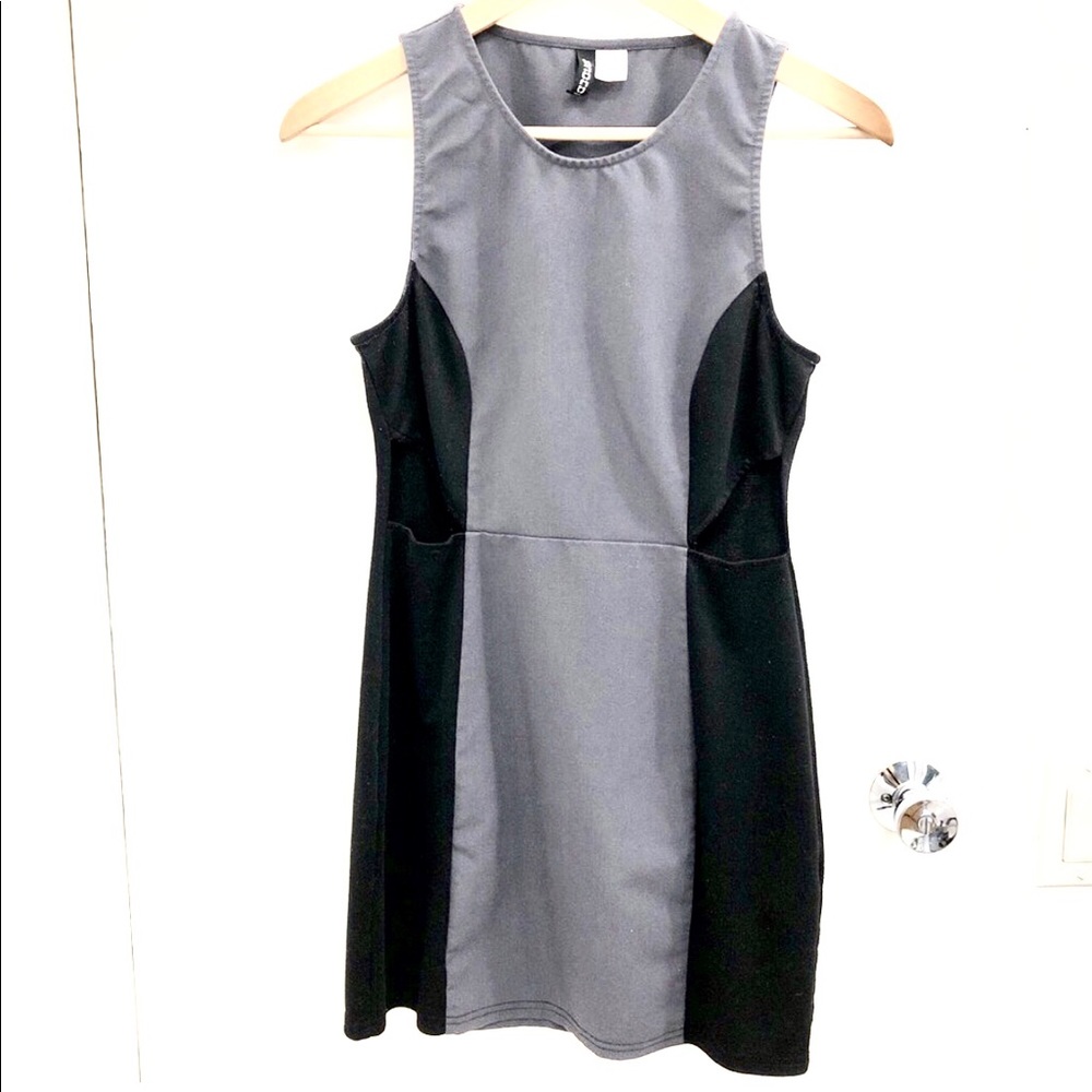 ❌ 5/$20 H&M Black and gray cutout mini dress
